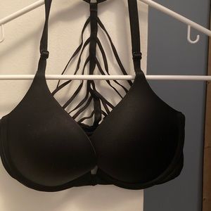 Victoria secret push up bra on 32C